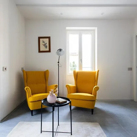 Volpe With Private Terrace