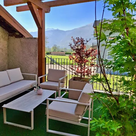 Volpe With Private Terrace * Sorico
