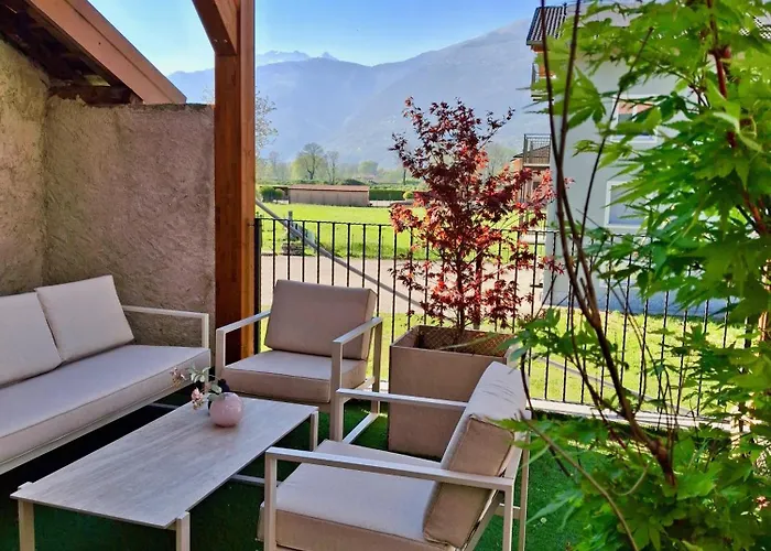 Volpe With Private Terrace * Sorico